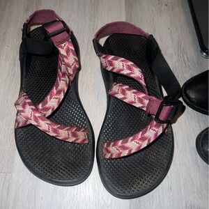Women’s Chaco’s Pink - will wash before shipped!